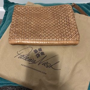 Patricia Nash Wrist purse